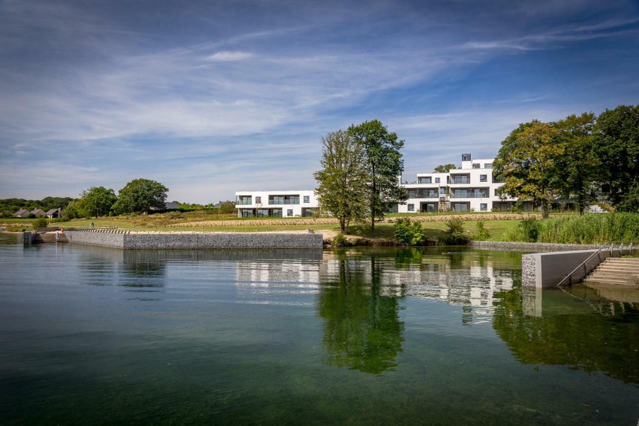 Golden Lakes Hotel Boussu-lez-Walcourt ภายนอก รูปภาพ